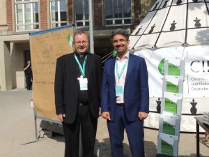Bischof Bätzing und Dr. Güzelmansur 2018 auf dem Katholikentag in Münster